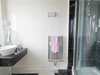 Picture 9